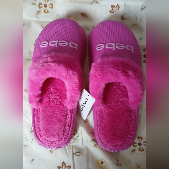 BeBe pink size 10 Slippers - Picture 10 of 14